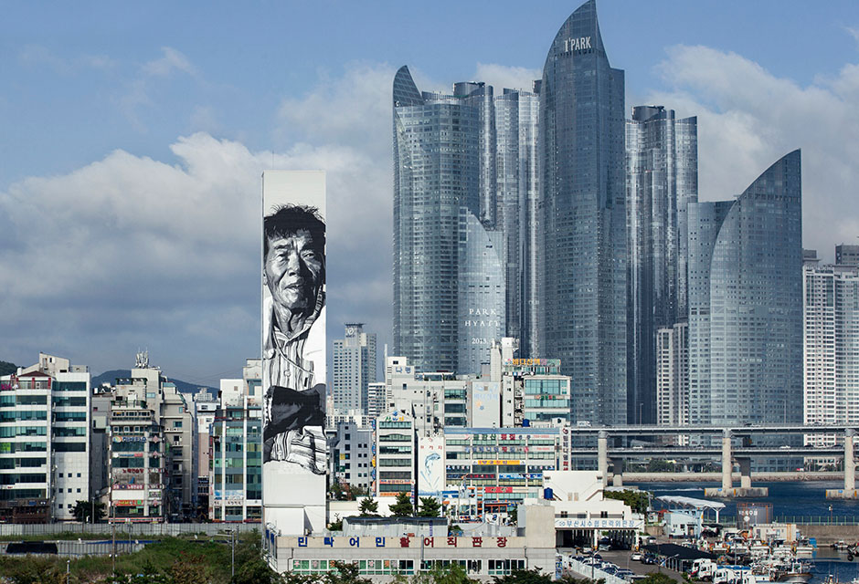 Muralaktion mit Hendrik Beikirch Muralaktion mit Hendrik Beikirch